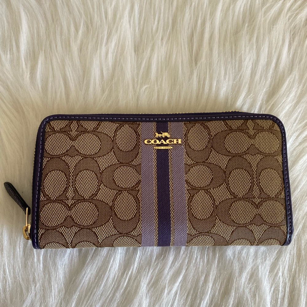 Coach wallet